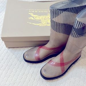 Burberry Rainboot sz 8